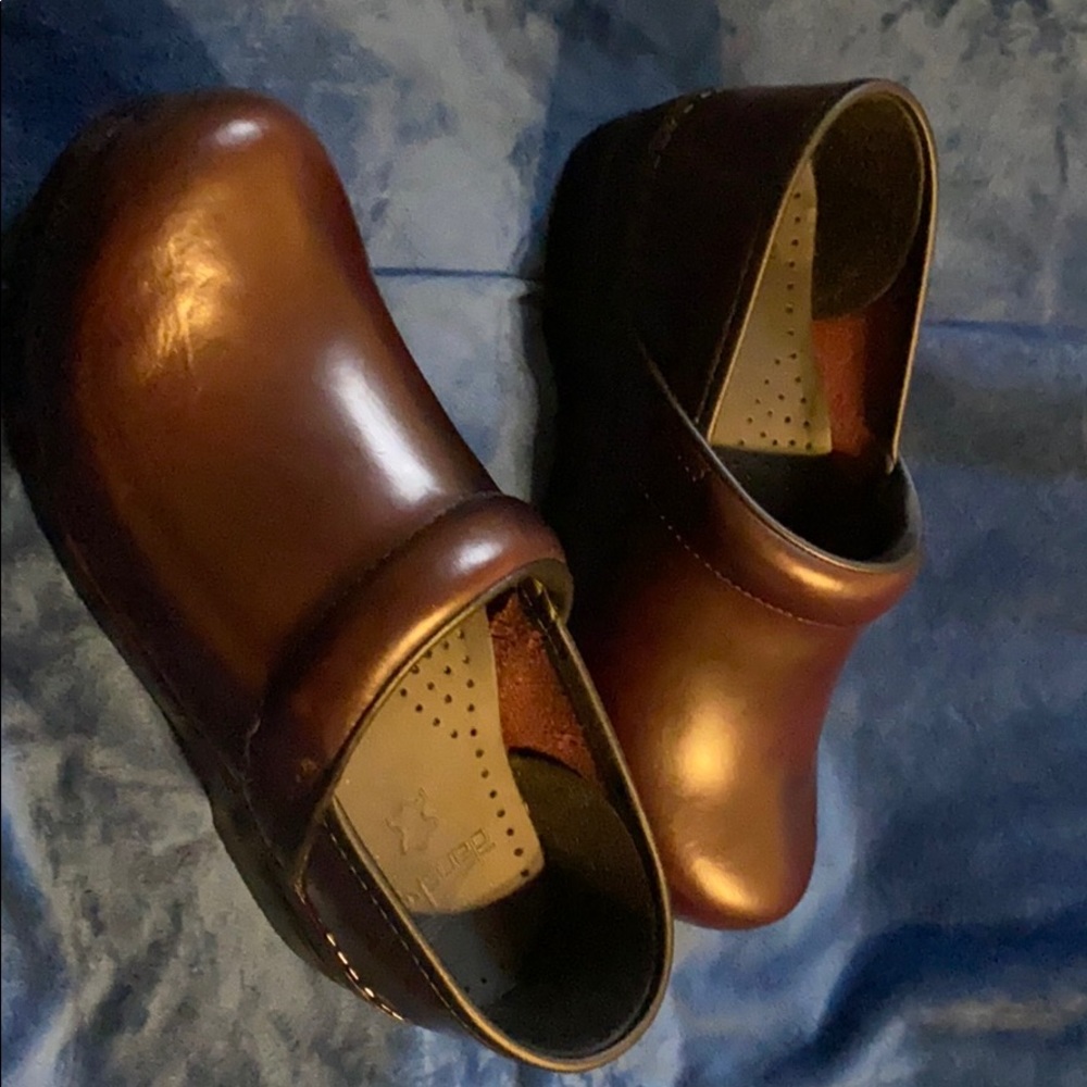 NEW Dansko Professional Cordovan Cabrio